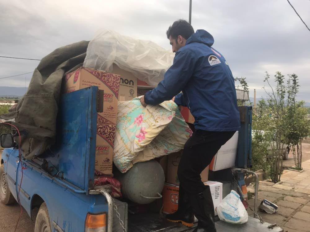 pic's of main's title