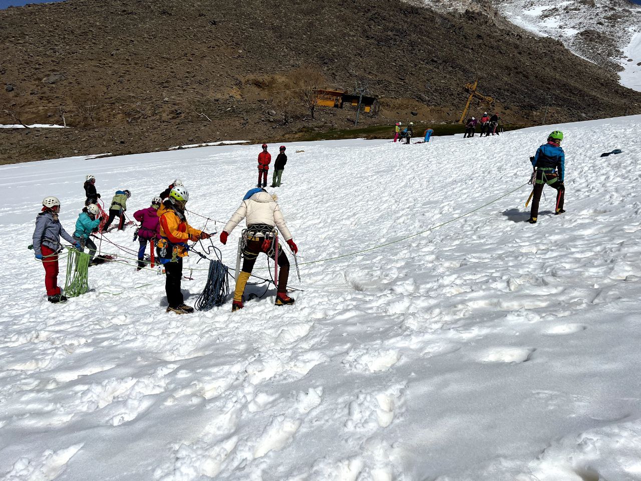 pic's of main's title