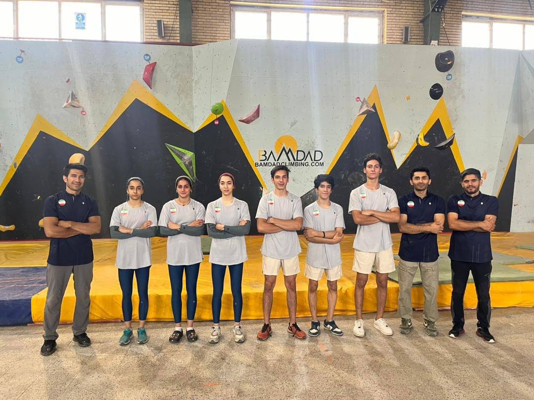 pic's of main's title