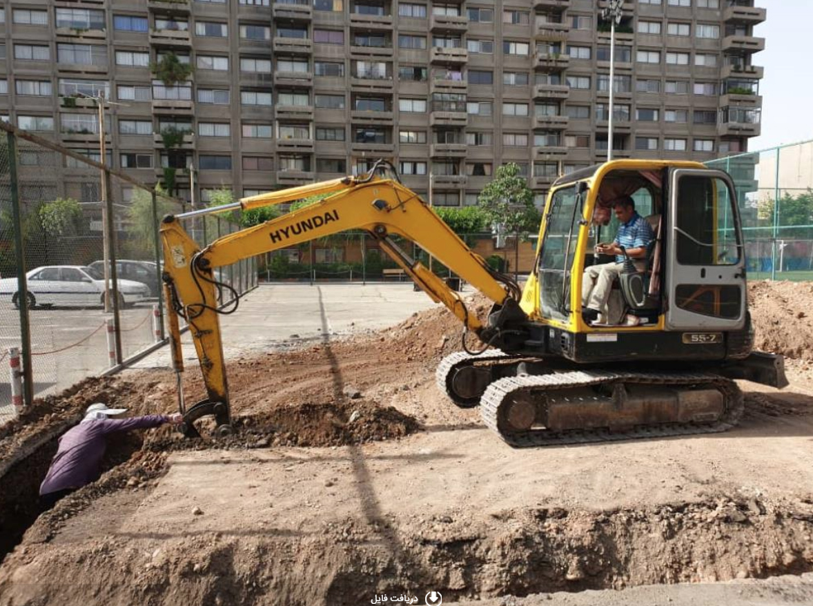 pic's of main's title