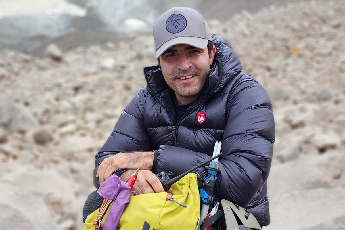 pic's of main's title