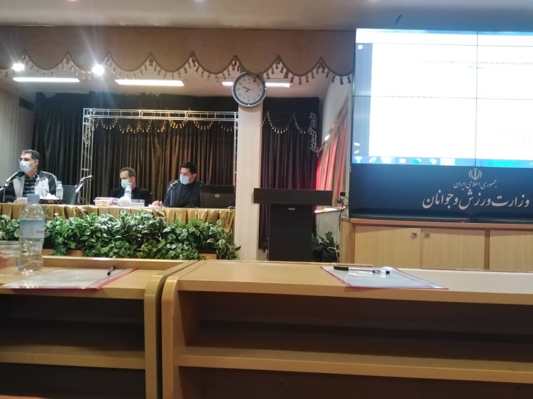 pic's of main's title