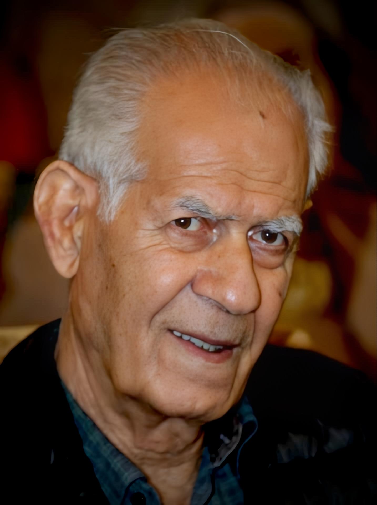 pic's of main's title