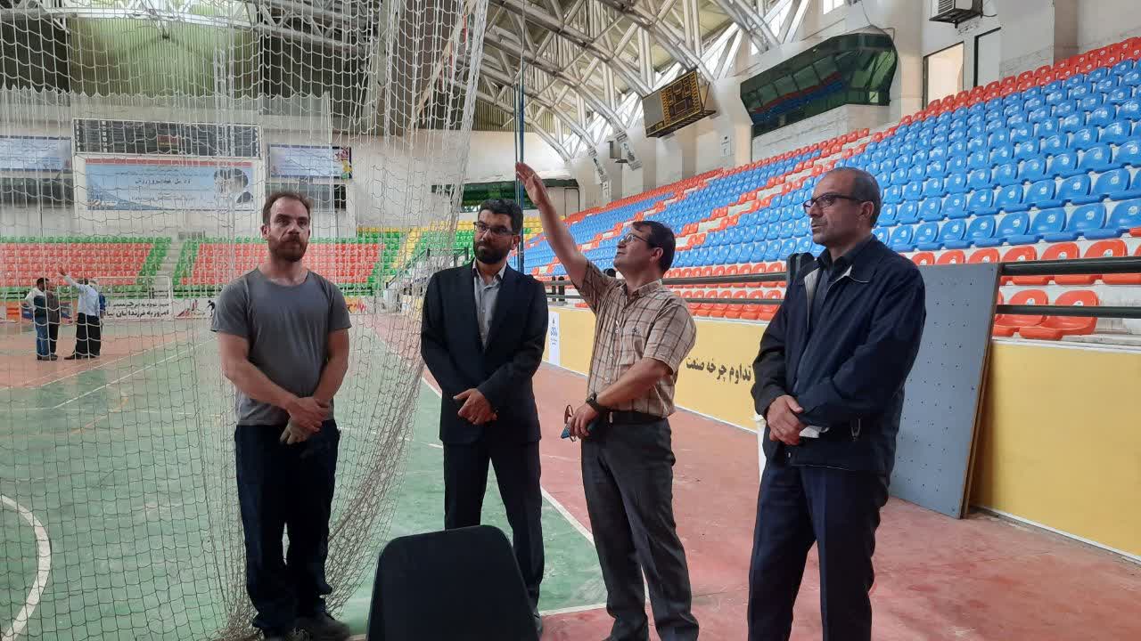 pic's of main's title