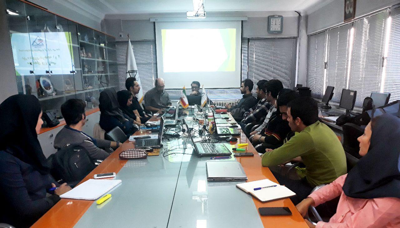 pic's of main's title