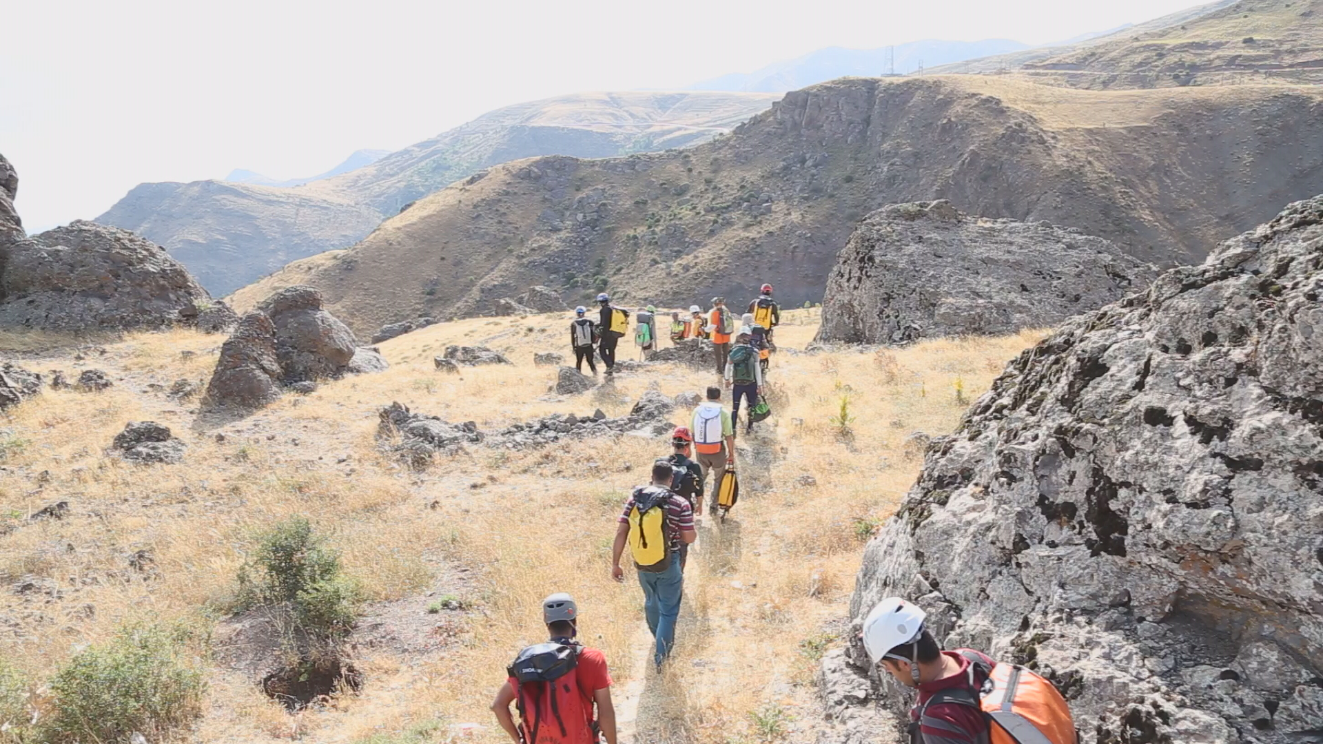 pic's of main's title