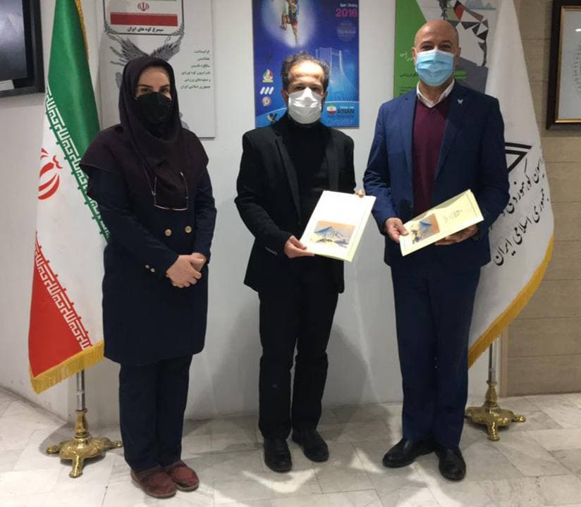 pic's of main's title