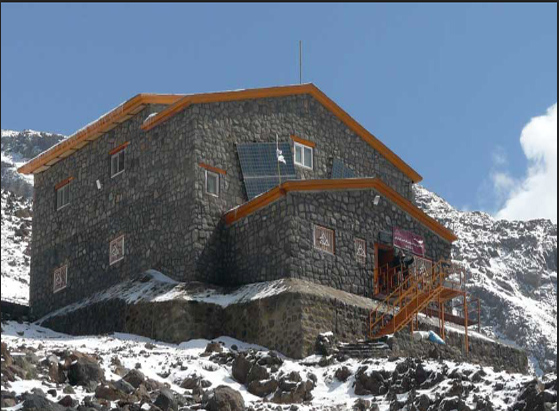 pic's of main's title