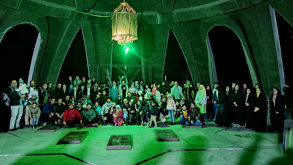 pic's of main's title