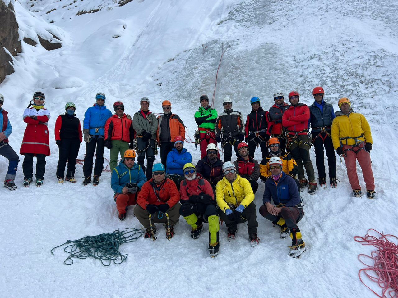 pic's of main's title