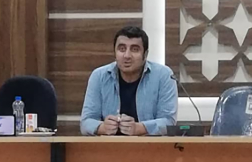 pic's of main's title