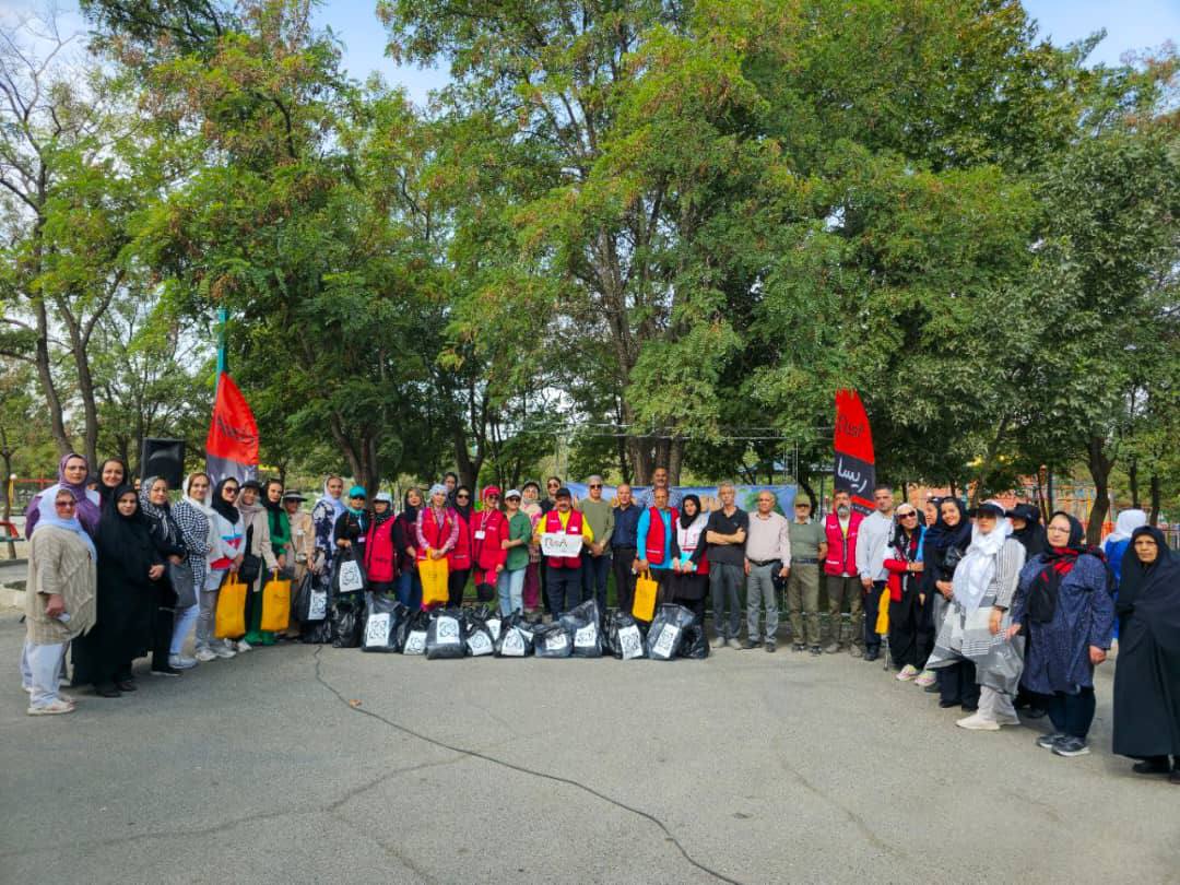 pic's of main's title