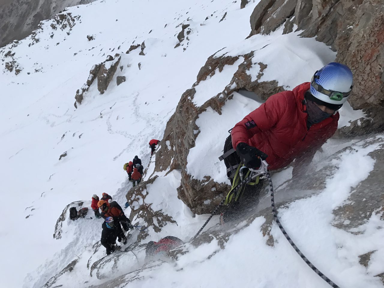 pic's of main's title