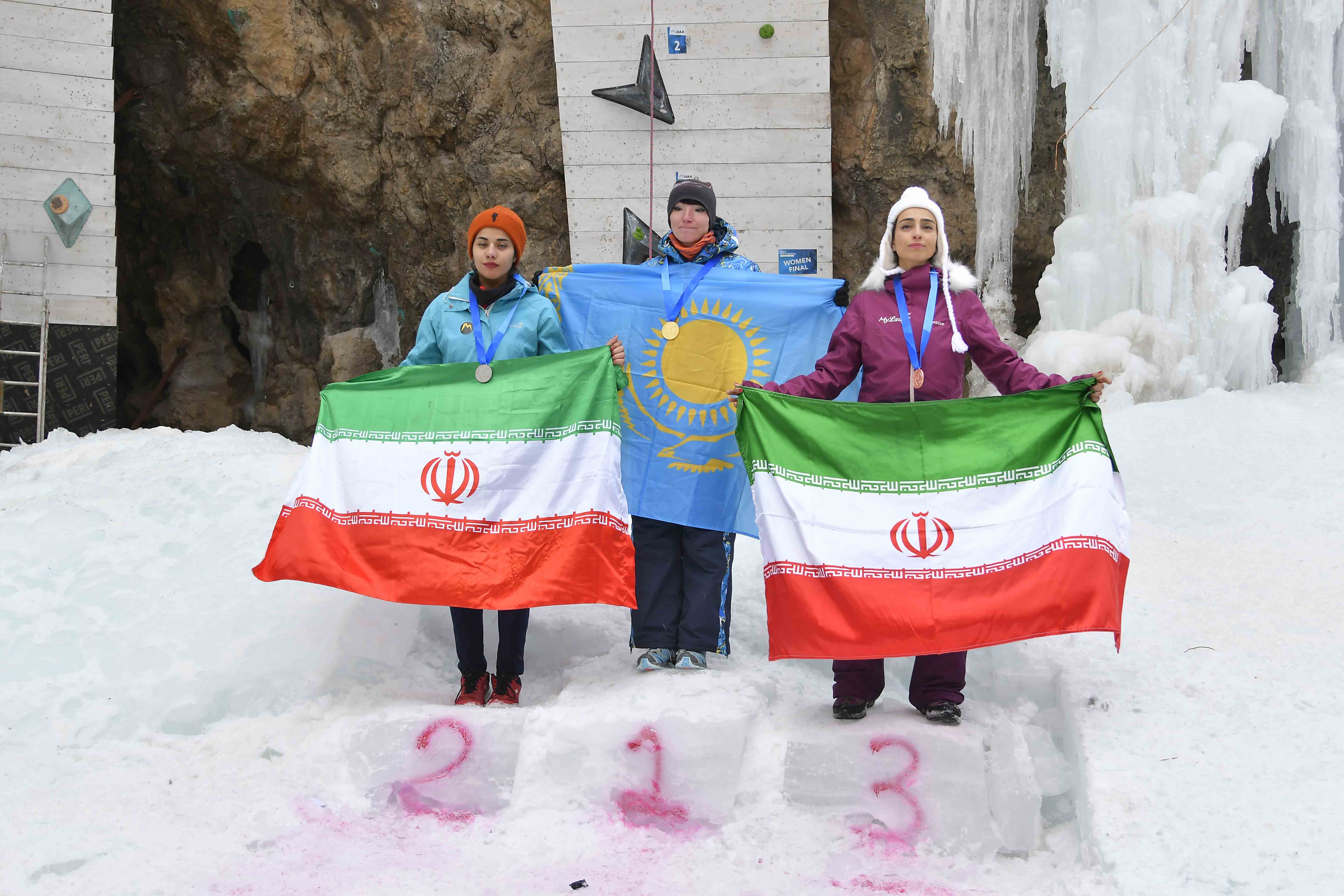 pic's of main's title