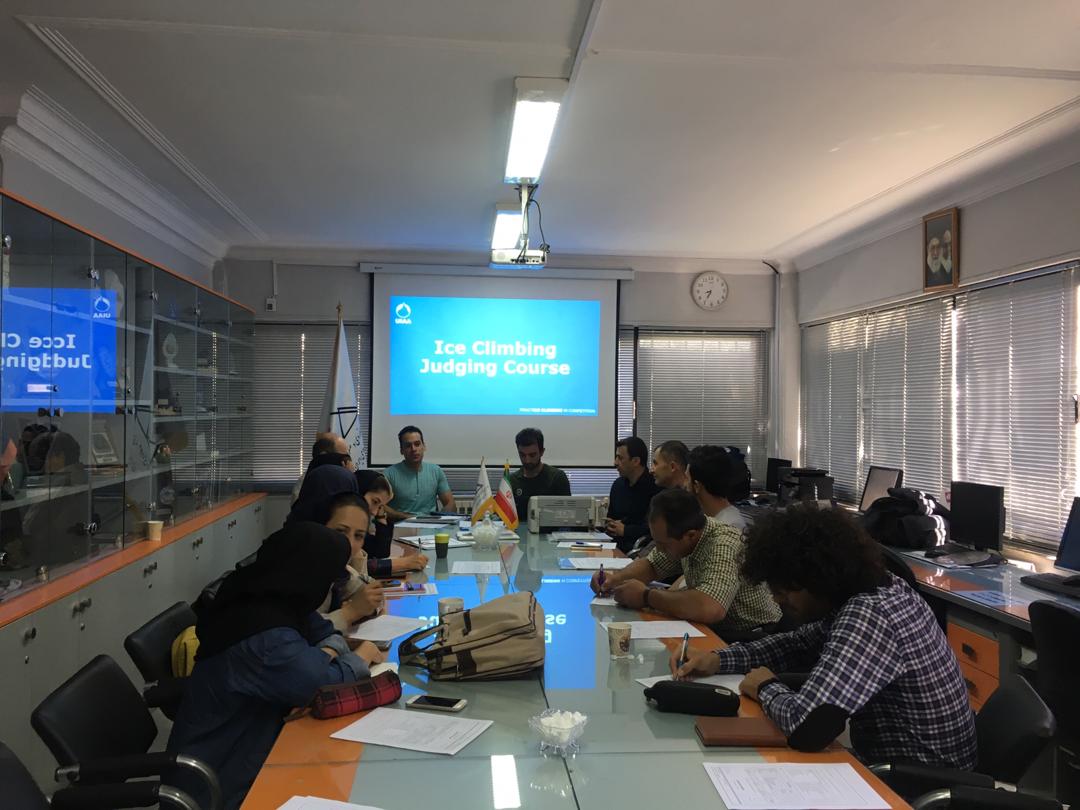 pic's of main's title