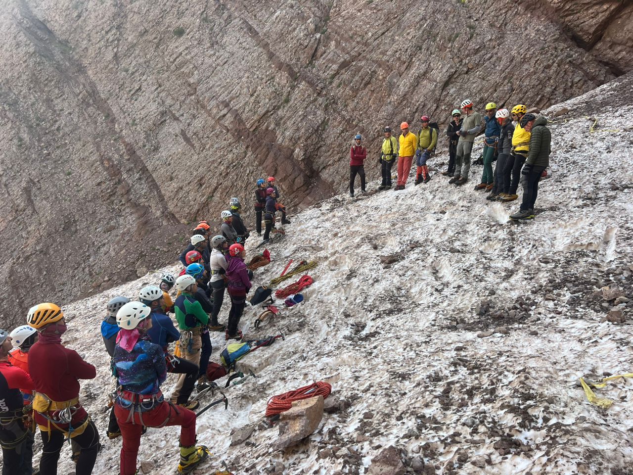 pic's of main's title