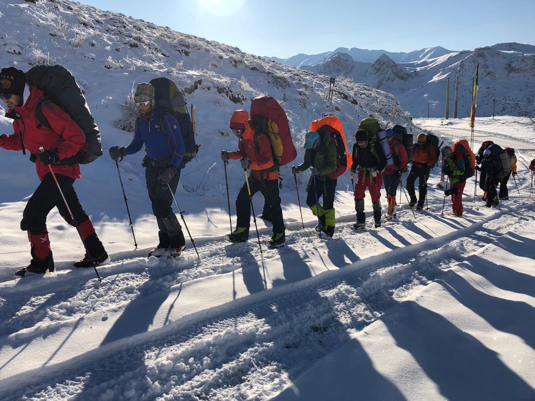 pic's of main's title