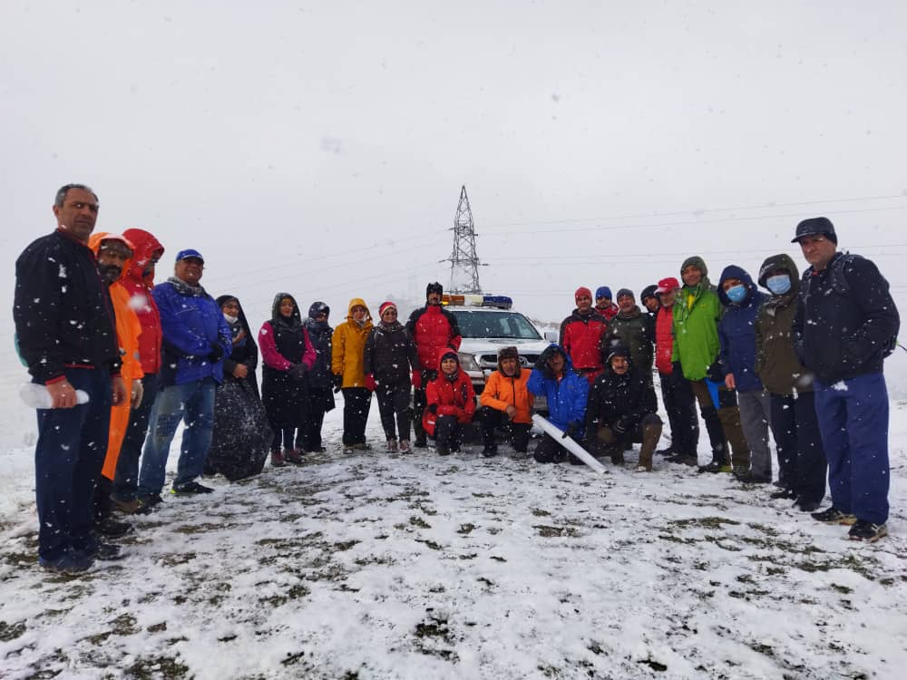 pic's of main's title