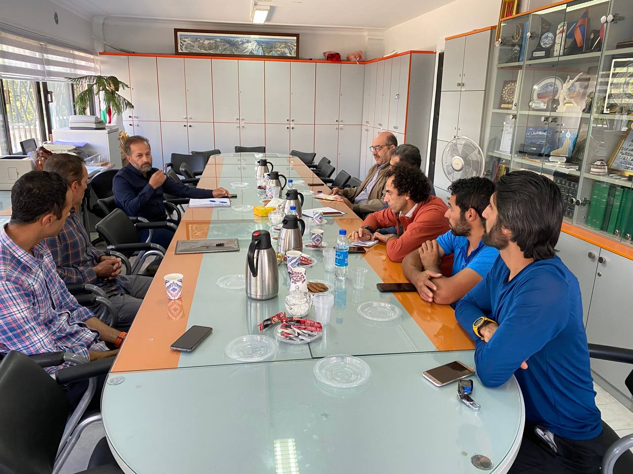 pic's of main's title