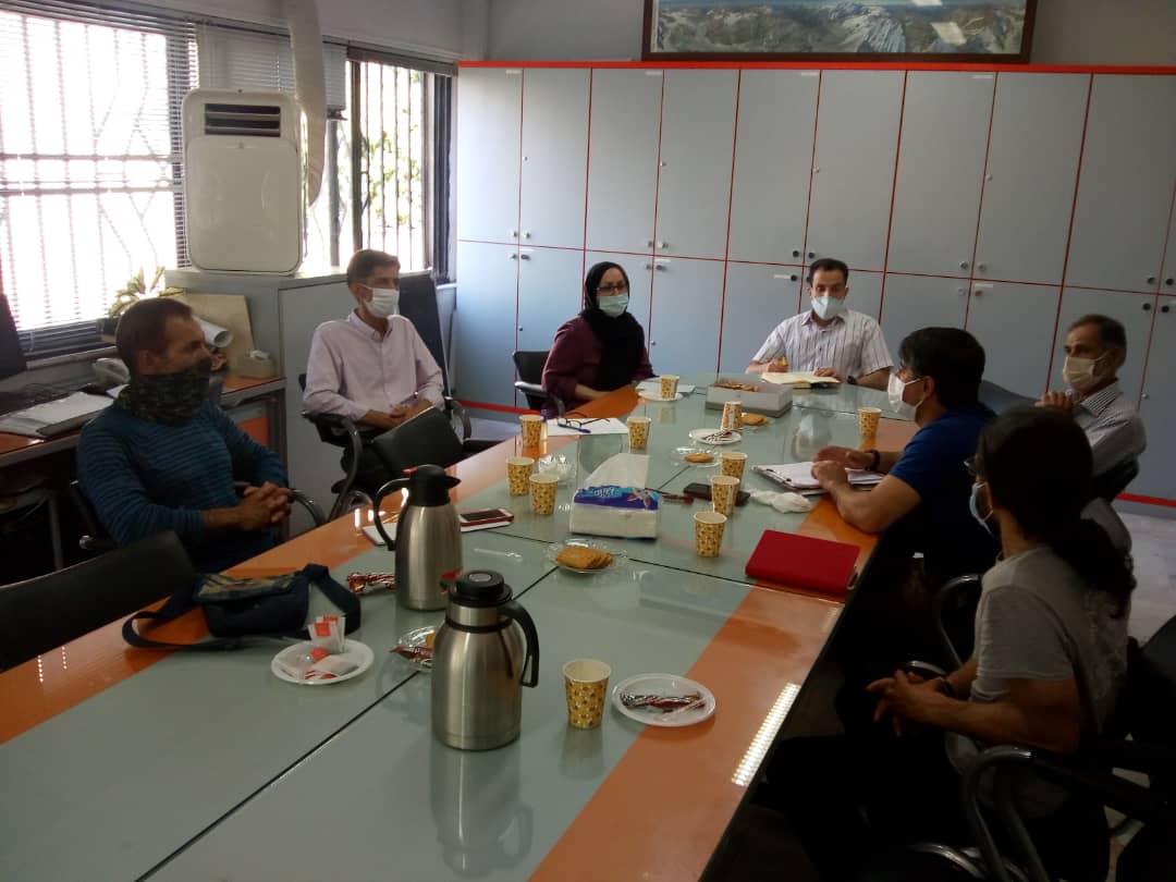 pic's of main's title