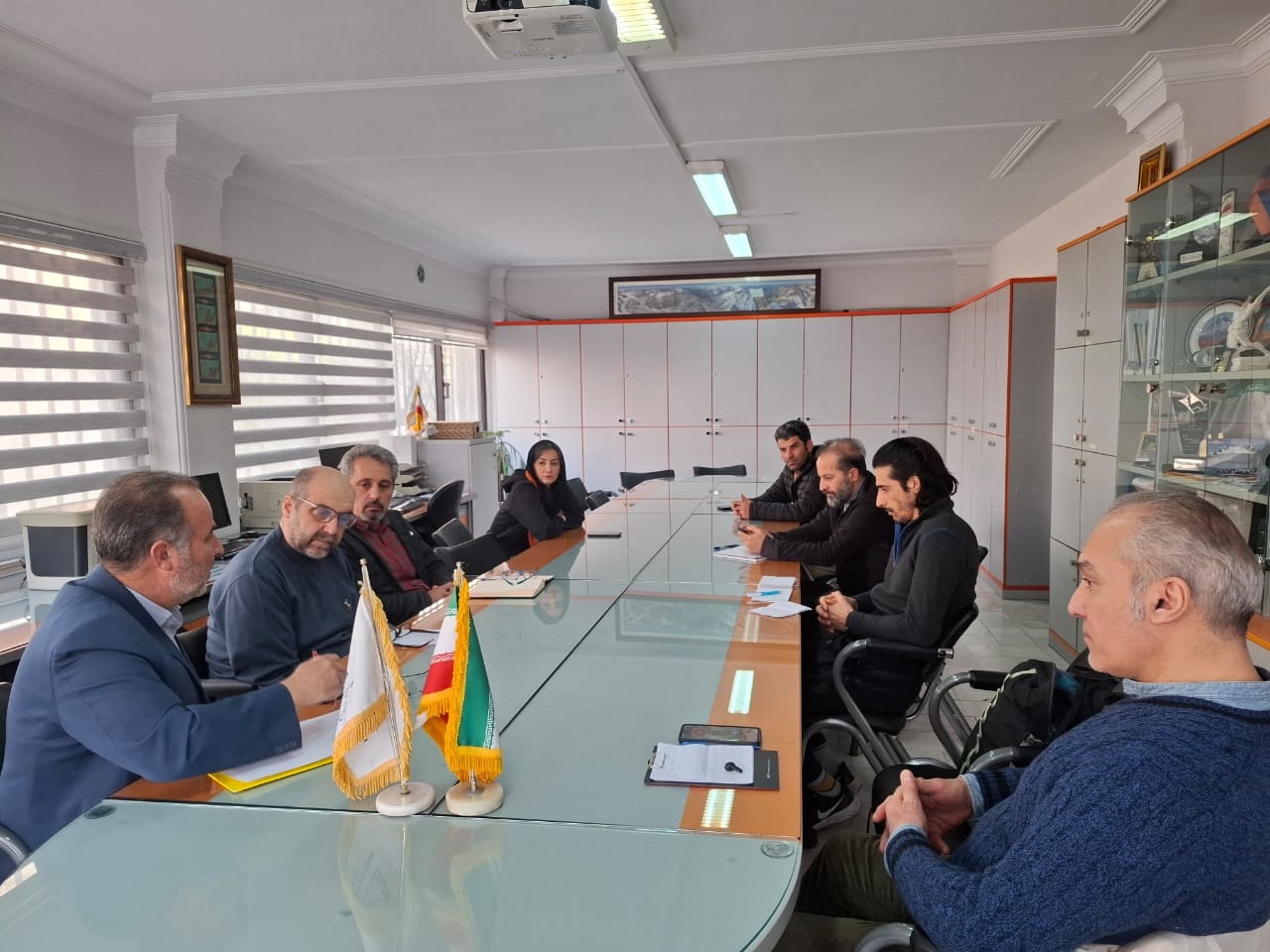 pic's of main's title