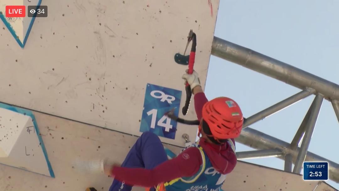 pic's of main's title