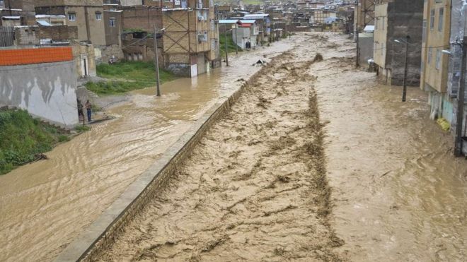 pic's of main's title