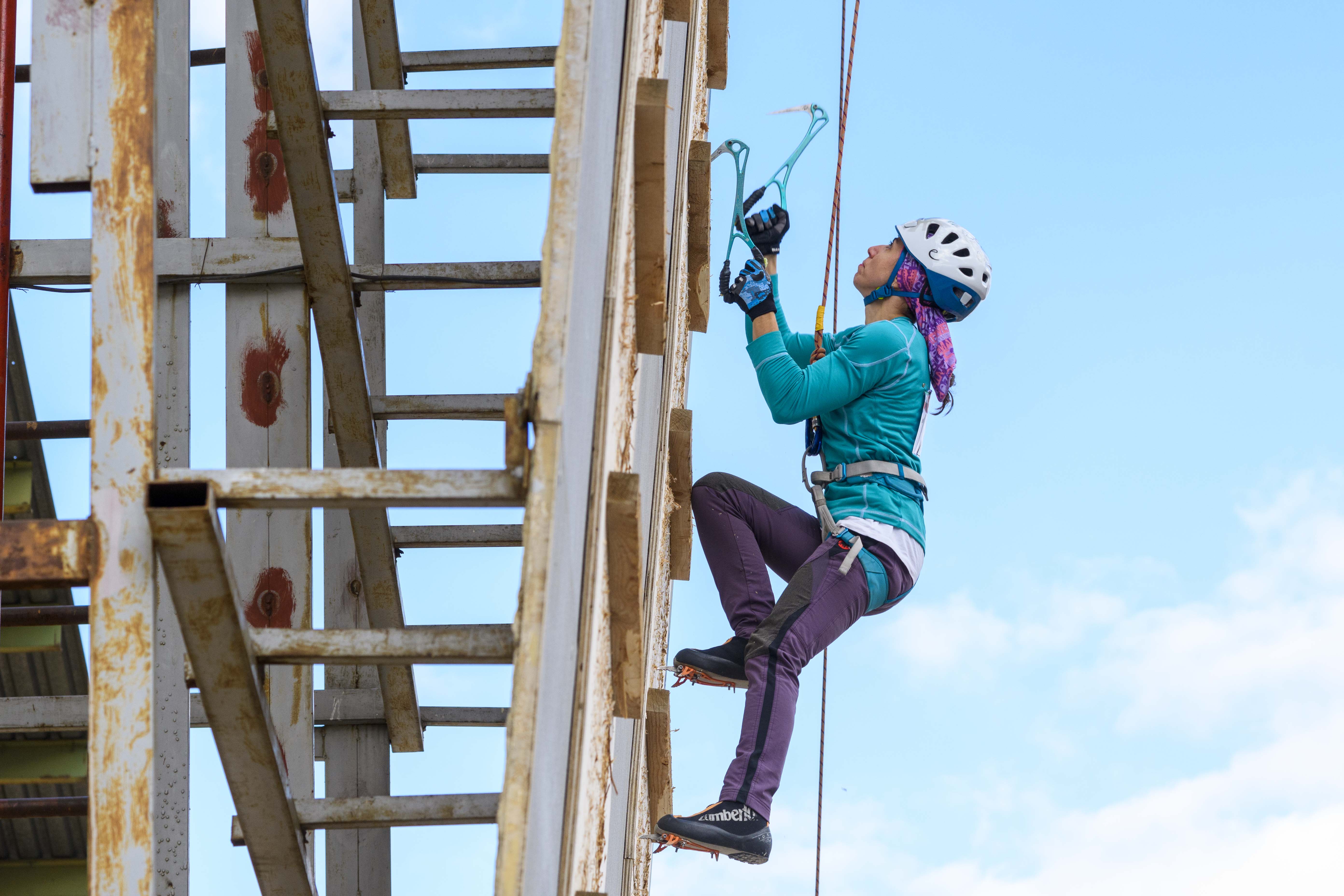 pic's of main's title