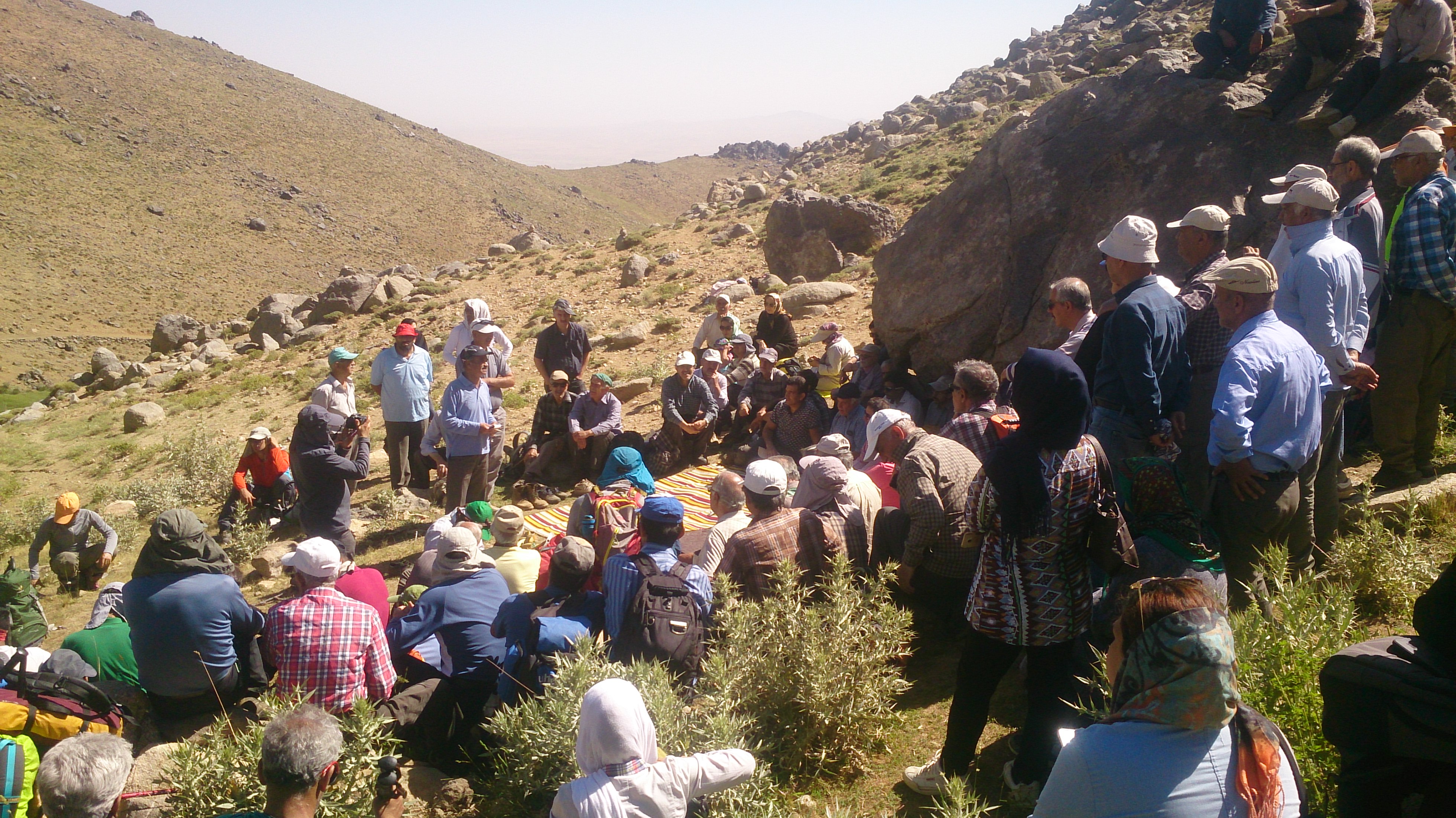 pic's of main's title