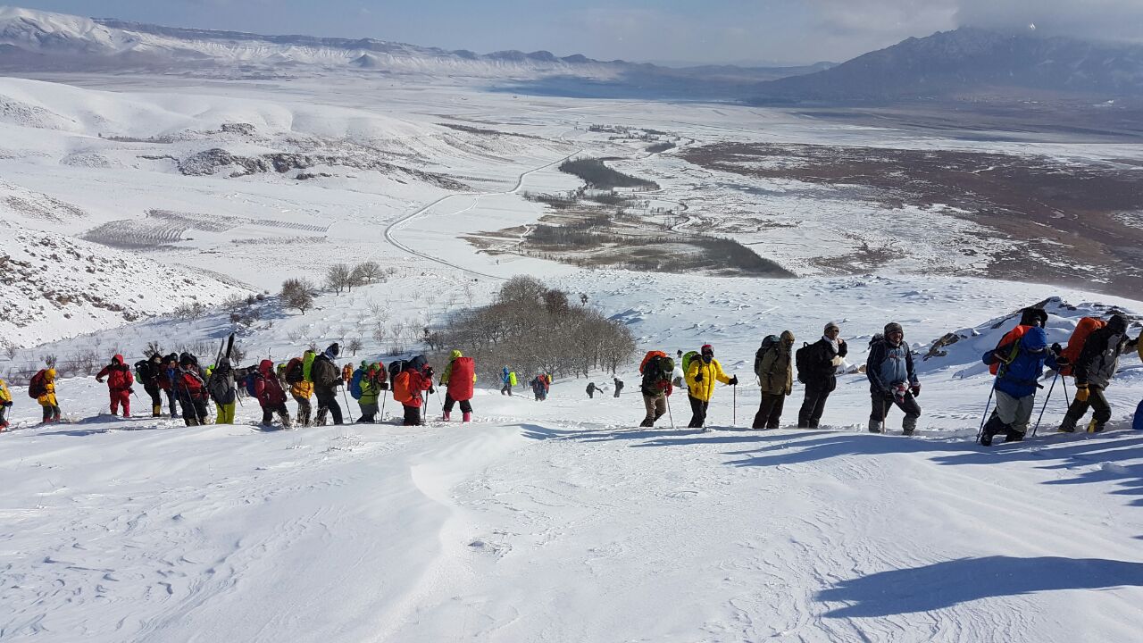 pic's of main's title