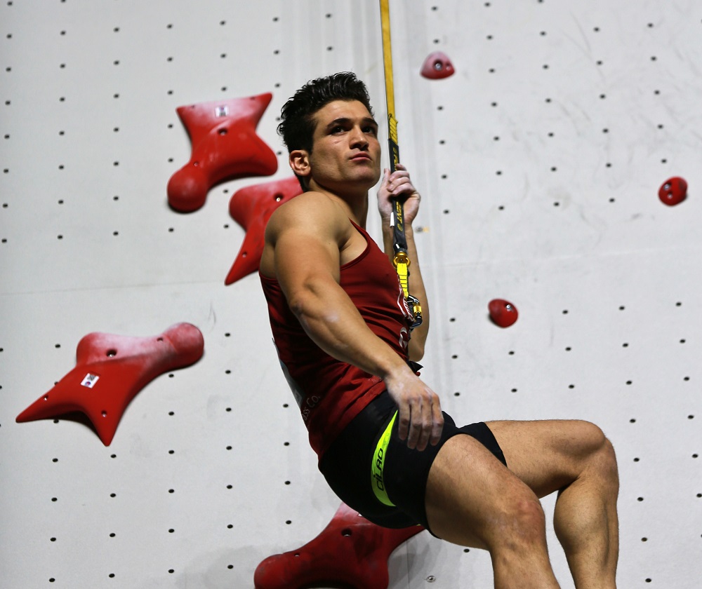 pic's of main's title