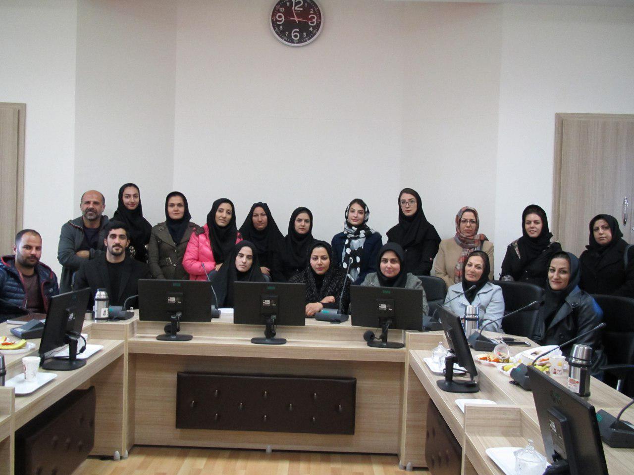 pic's of main's title