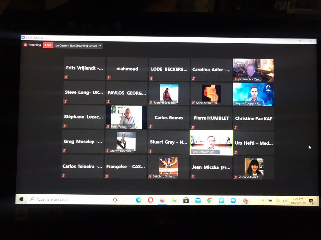 pic's of main's title