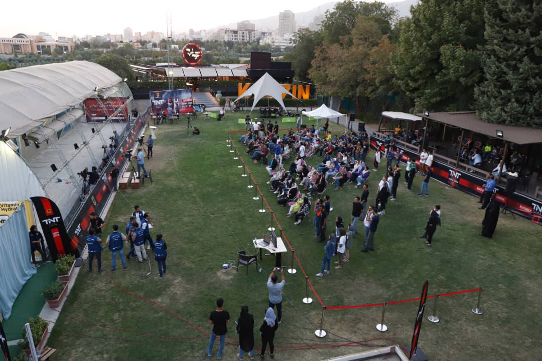 pic's of main's title