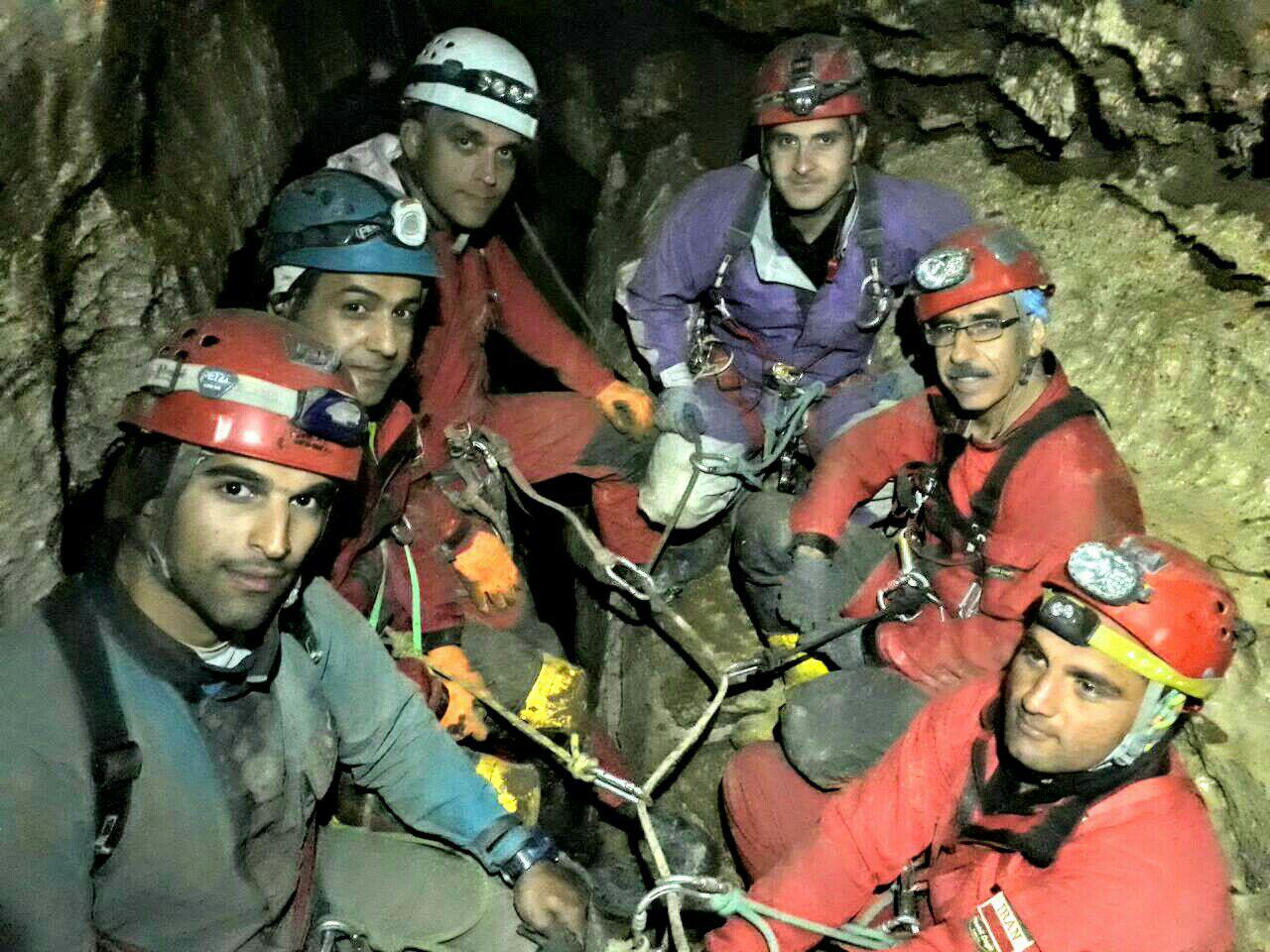 pic's of main's title