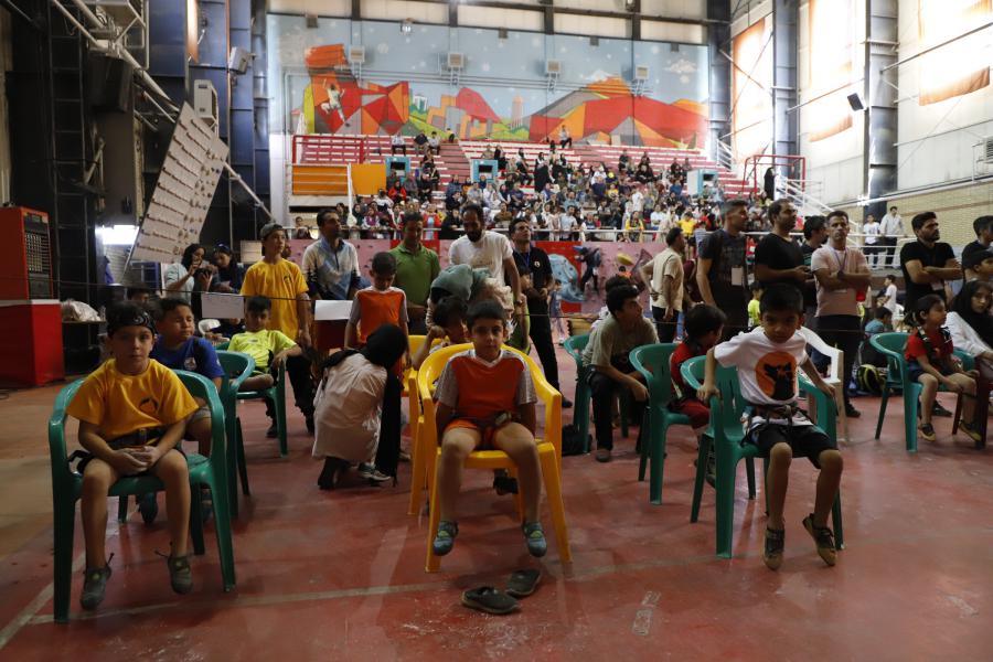 pic's of main's title