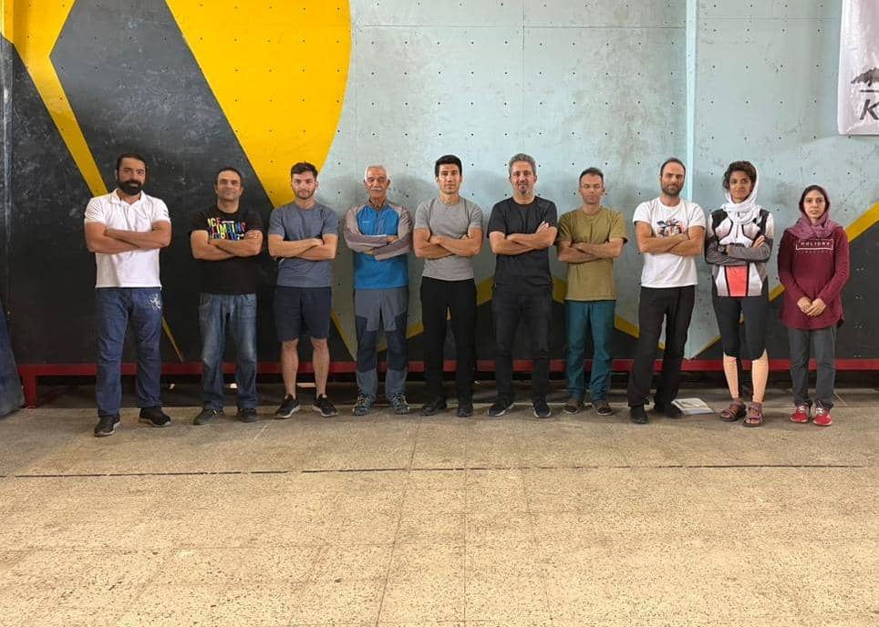 pic's of main's title