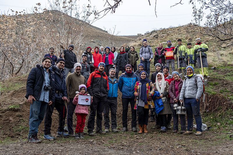 pic's of main's title