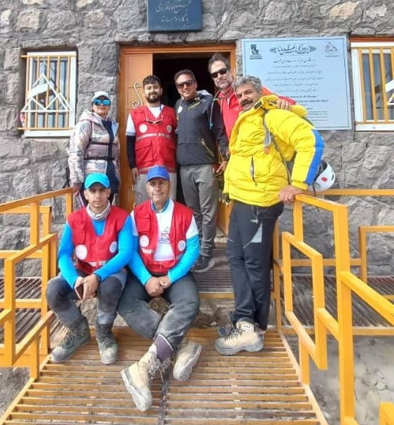 pic's of main's title