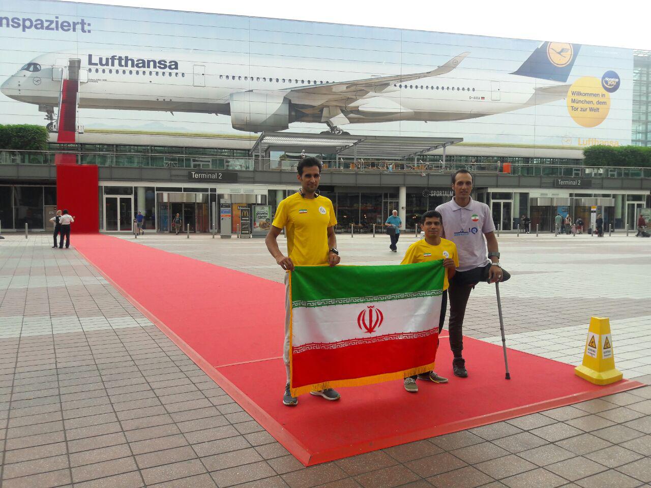 pic's of main's title