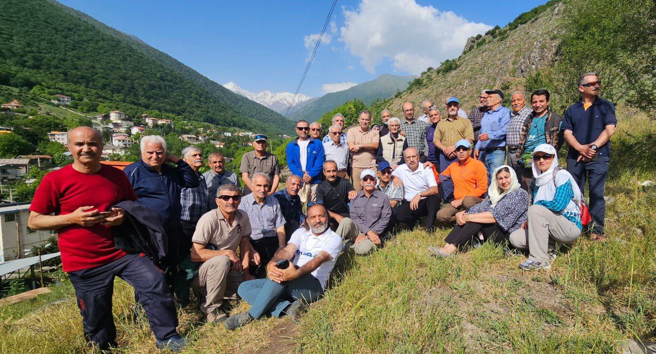 pic's of main's title