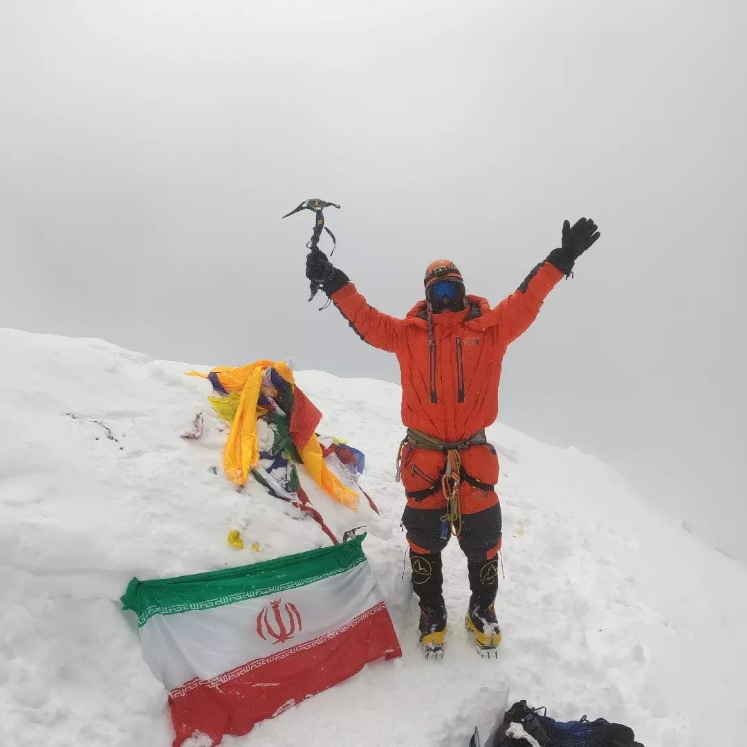 pic's of main's title