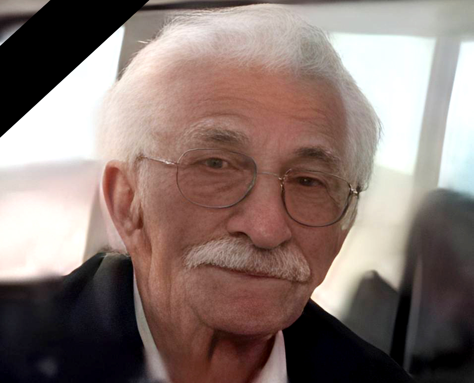 pic's of main's title