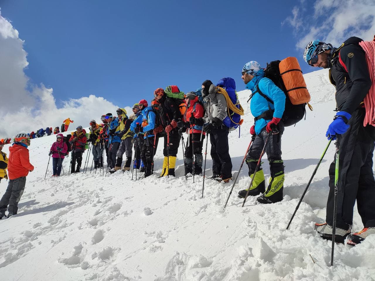 pic's of main's title