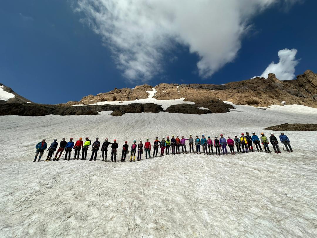 pic's of main's title