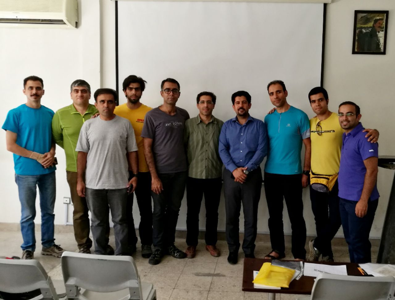 pic's of main's title