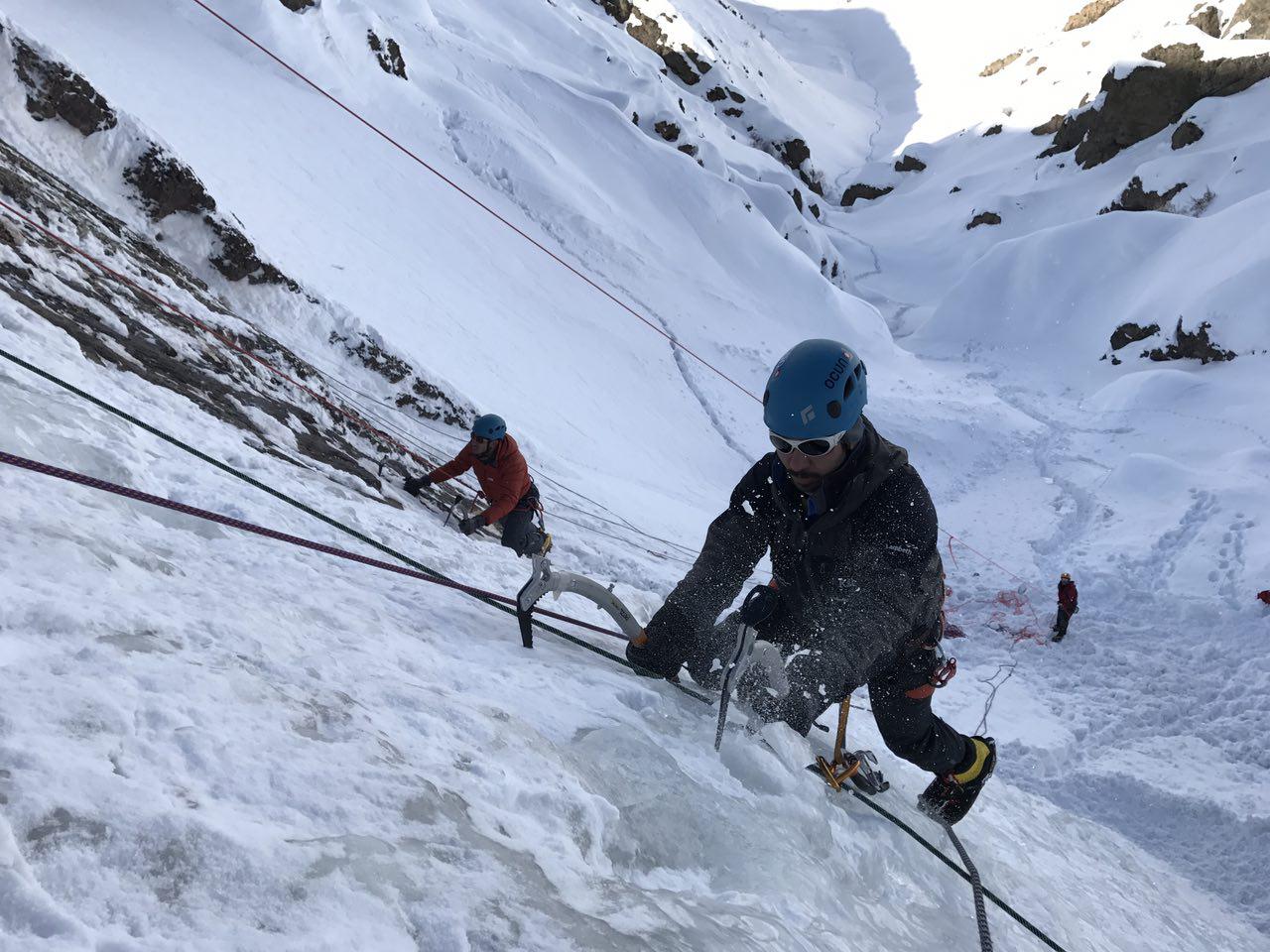 pic's of main's title