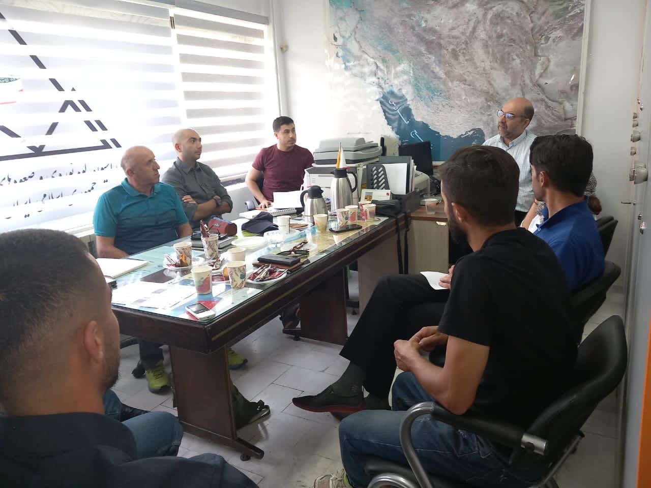 pic's of main's title