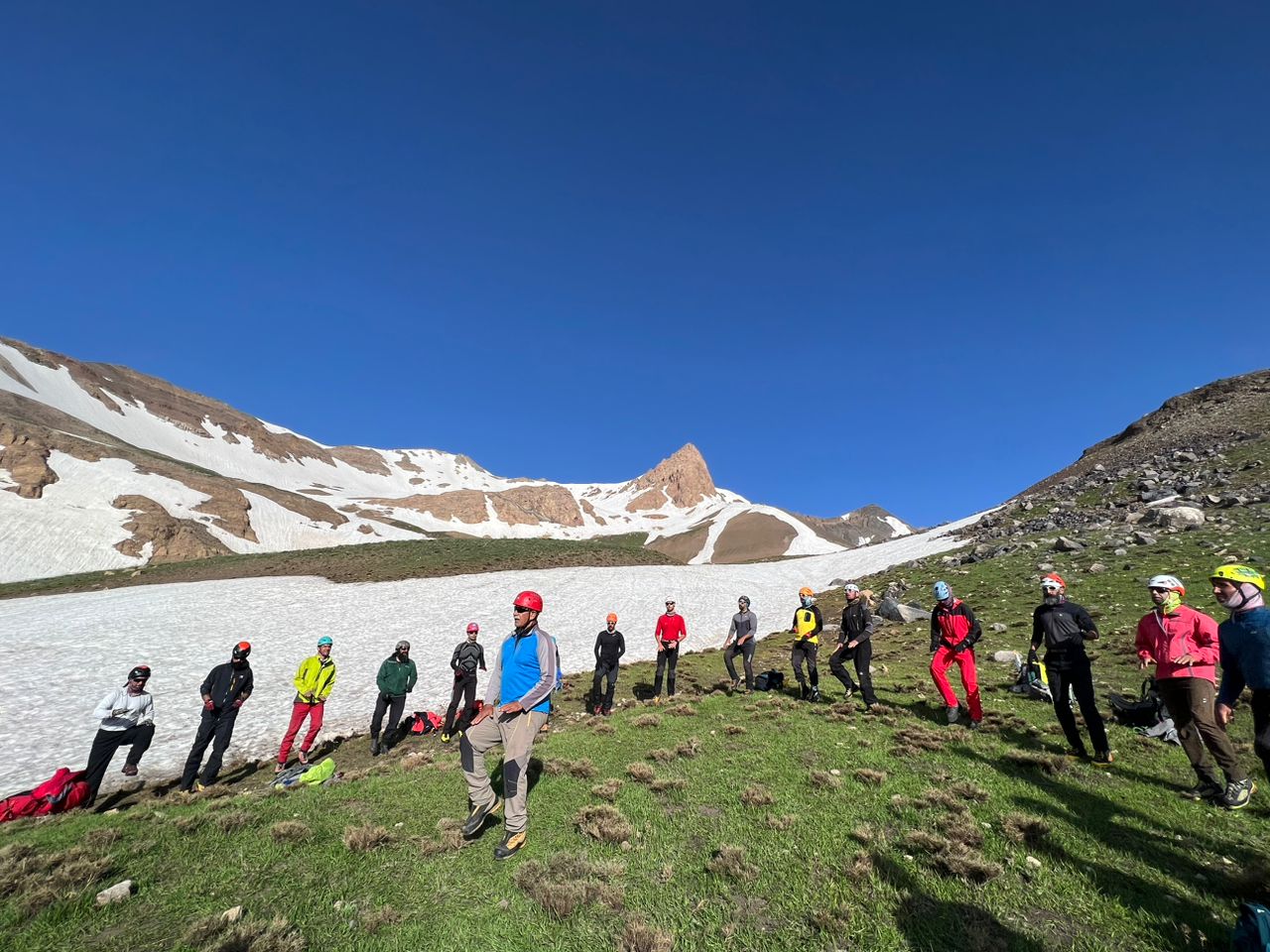 pic's of main's title