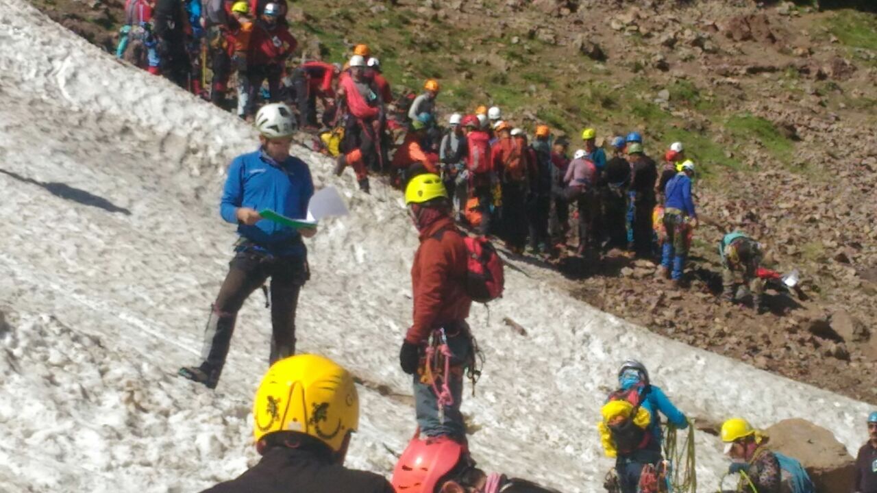 pic's of main's title